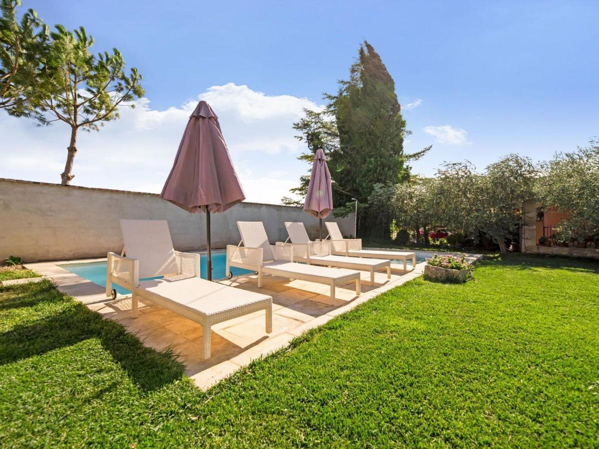 Lively Holiday Home In Fraga With Private Pool Luaran gambar