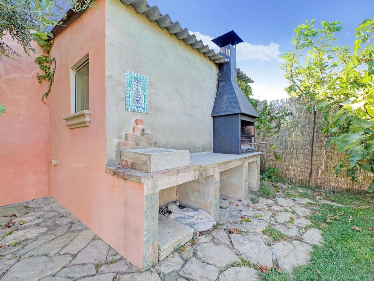 Lively Holiday Home In Fraga With Private Pool Luaran gambar
