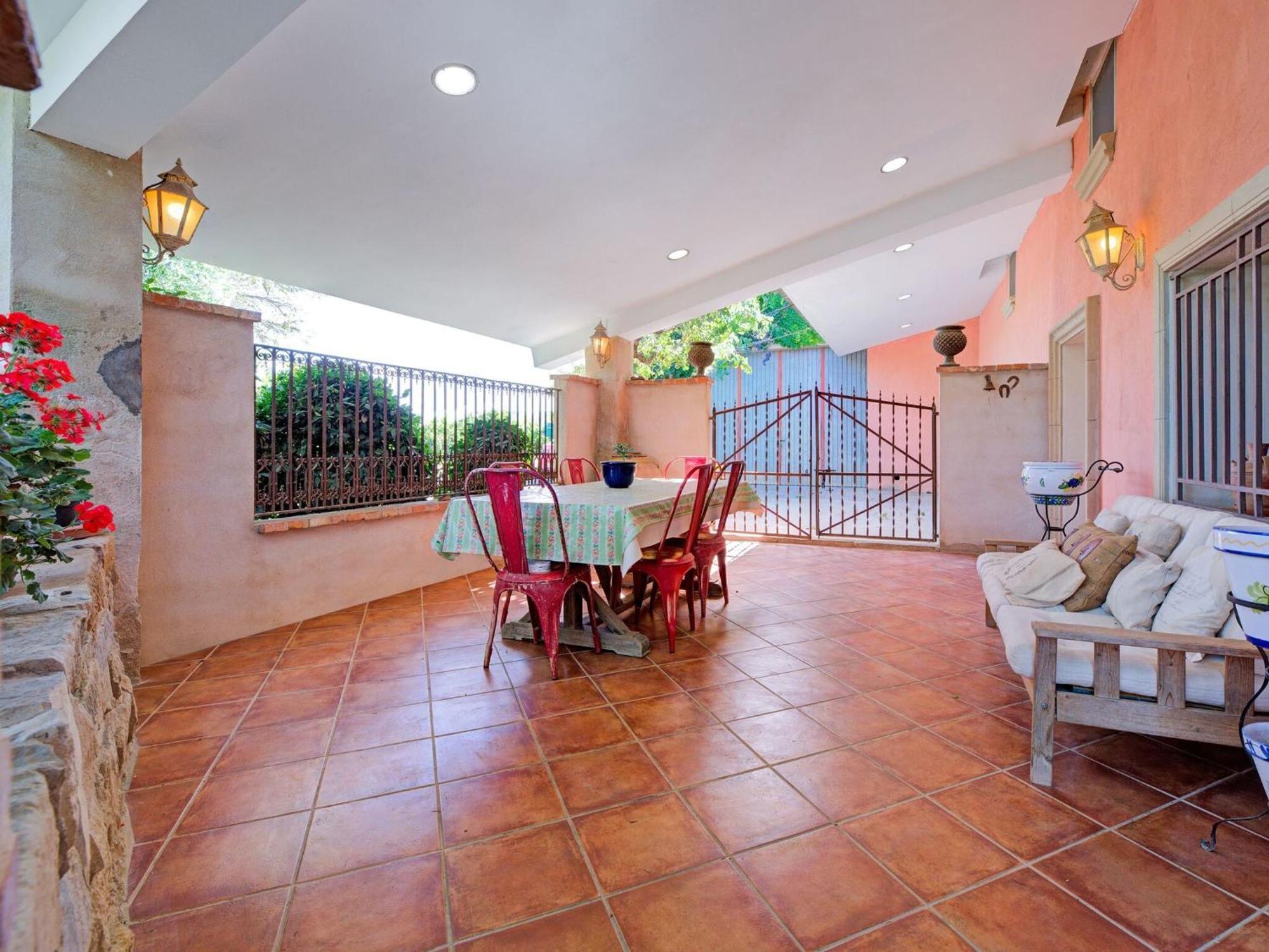 Lively Holiday Home In Fraga With Private Pool Luaran gambar